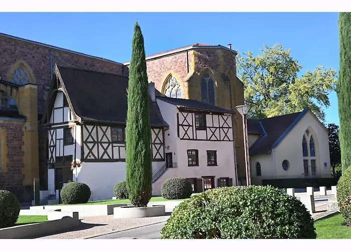 La Maison Rose, chaleureuse et luxueuse